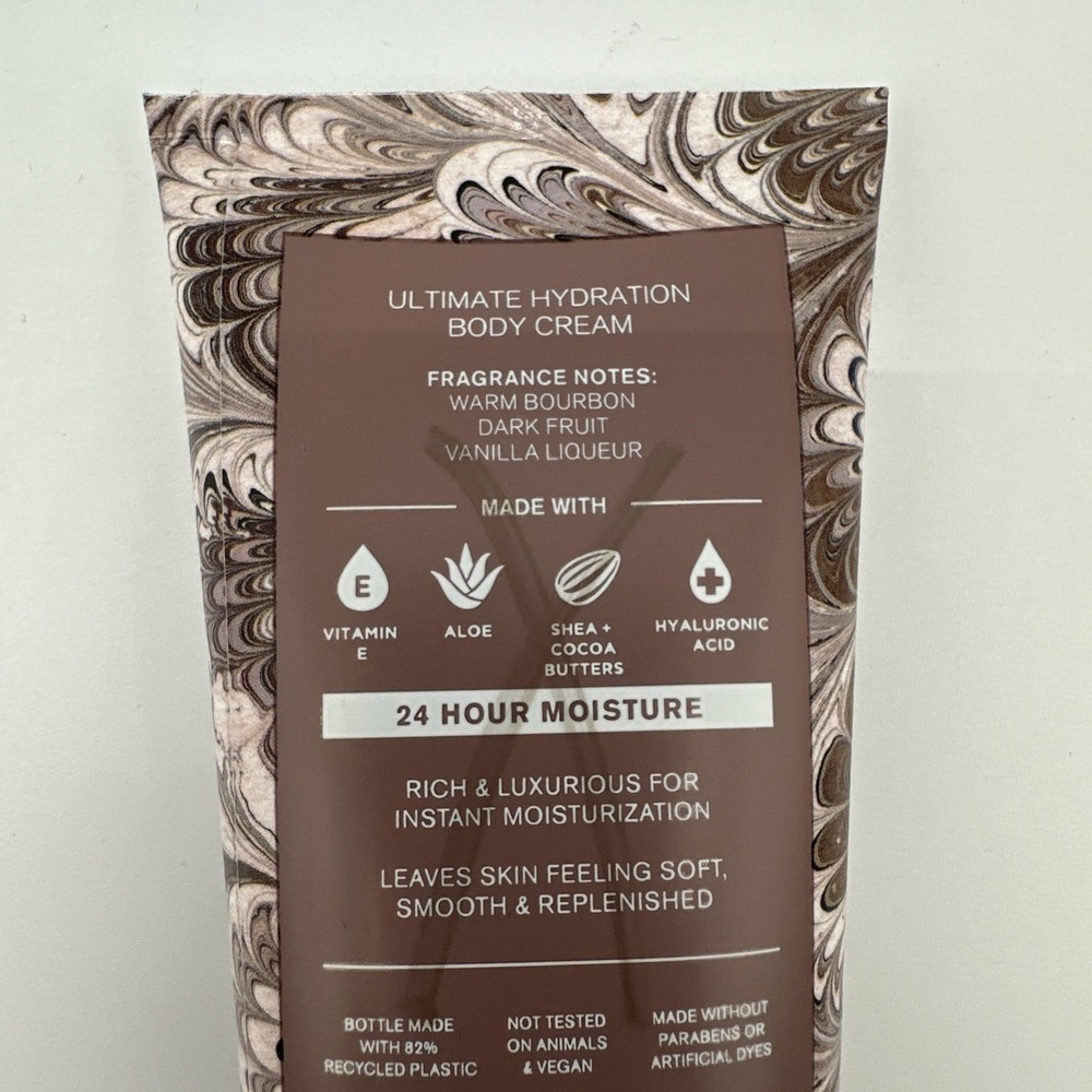Bath & Body Works Cozy Vanilla Bourbon Ultimate Hydration Body Cream 8oz New - Picture 6 of 6